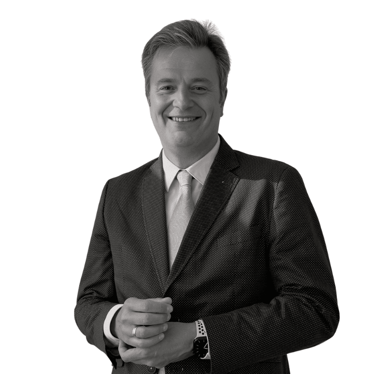 Pedro Colina Socio Kepler Karst Law Firm